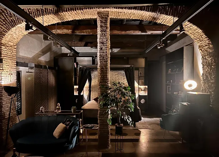 Romantic Wellness Colosseo Rome